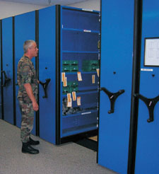 Mobile aisle in military application
